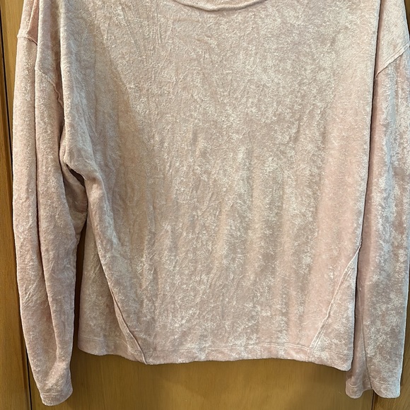 Free People We the Free Crushed Velvet Nora Jane Sweatshirt Pink Size Medium - Picture 6 of 10